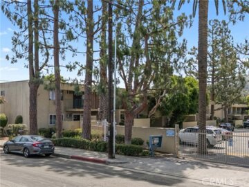 11138 Aqua Vista Street #30 Photo
