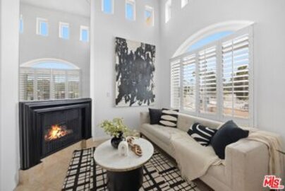 Elegant Studio City Classic Condominium Located at 12060 Hoffman Street #305 was Just Sold